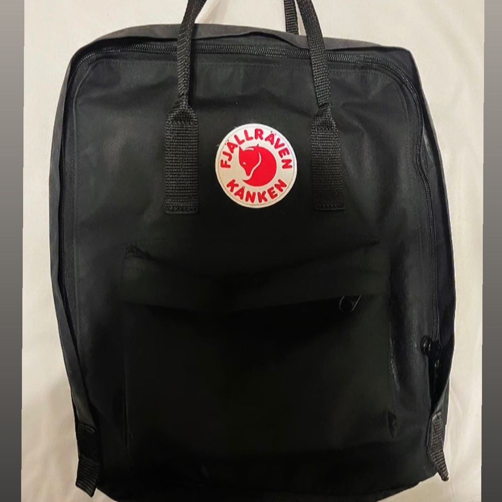 Fjallraven Kanken Black Book Bag